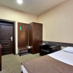 Четырехместный (Четырехместный местный), Отель RIPOSO