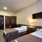 Четырехместный (Четырехместный местный), Отель RIPOSO