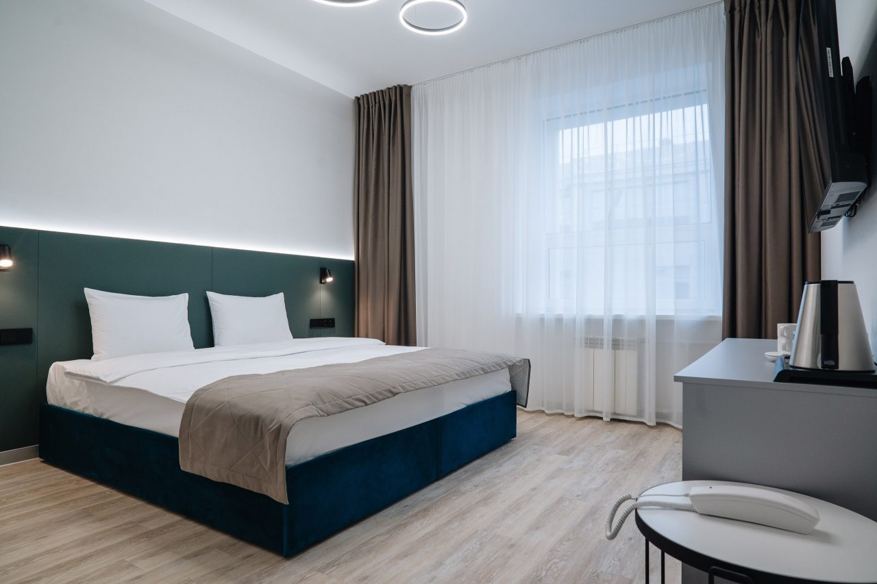 Двухместный (СТАНДАРТ С 1 КРОВАТЬЮ), Отель AMATI KAZAN HOTEL 3*