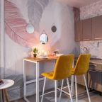 Обеденный стол