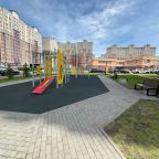 Детская площадка, Апартаменты Сибирь House в новом доме