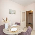 Обеденный стол