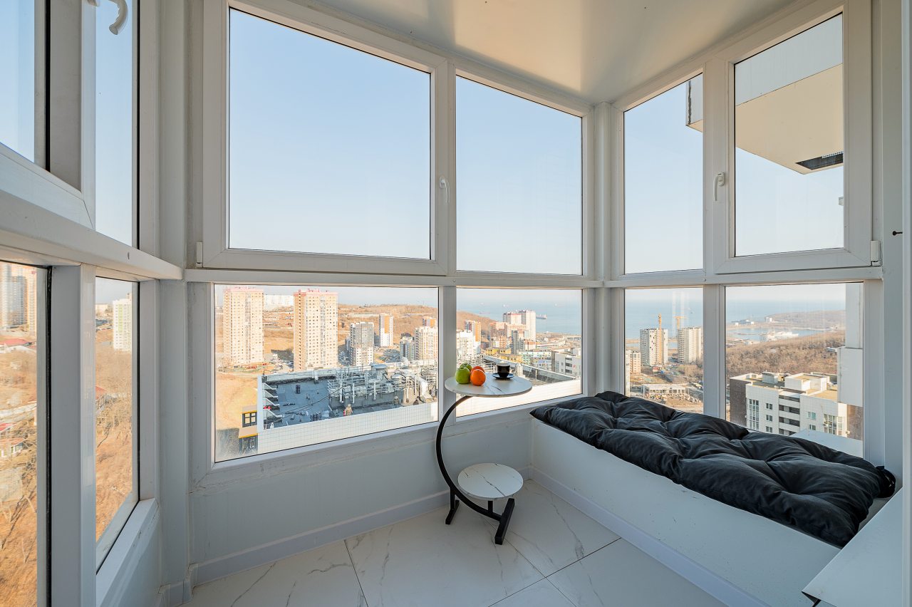 Апартаменты с видом на море во Владивостоке