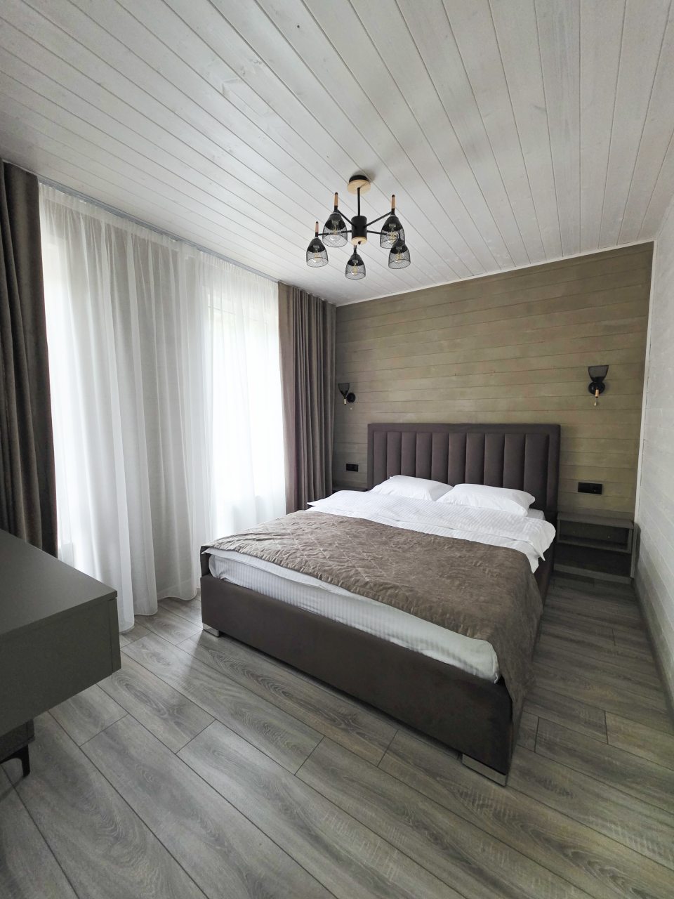 Вилла (TOP), База отдыха Три богатыря