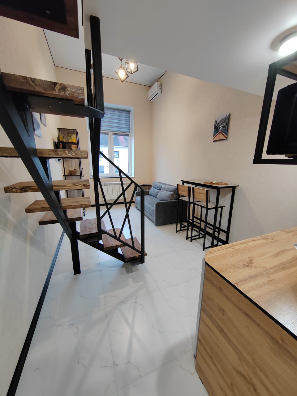 Апартаменты (Будьте как дома), Апартаменты Добрый дом