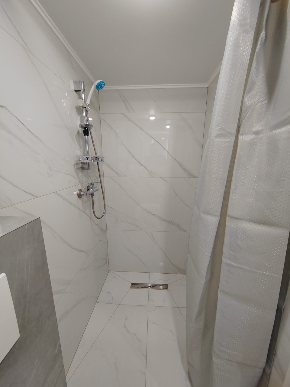 Апартаменты (Будьте как дома), Апартаменты Добрый дом