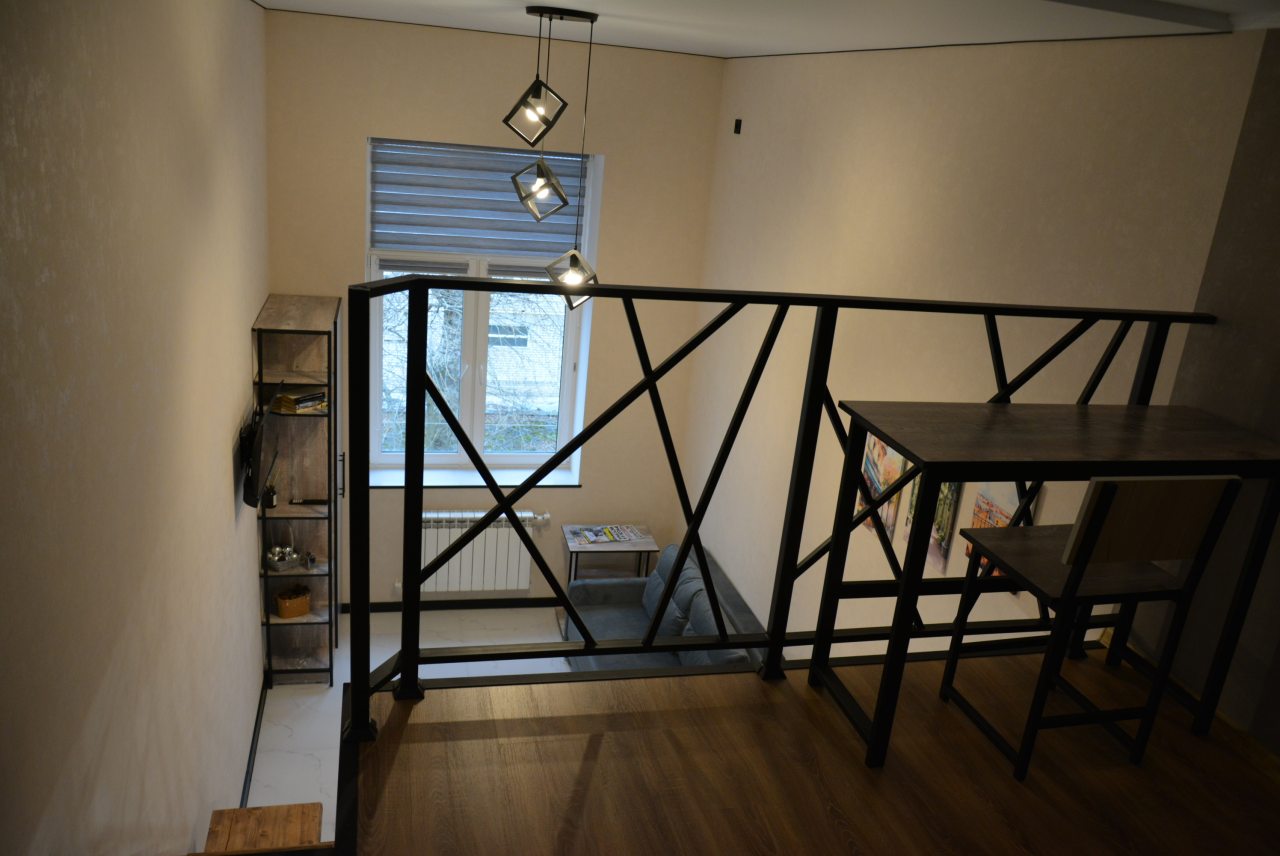 Апартаменты (Гости любят теплоту), Апартаменты Добрый дом