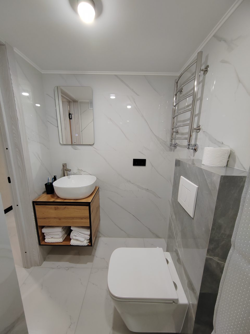 Апартаменты (Гости любят теплоту), Апартаменты Добрый дом