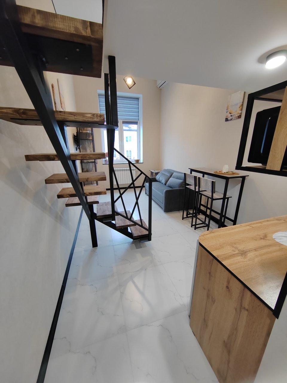 Апартаменты (Современные новые апартаменты), Апартаменты Добрый дом