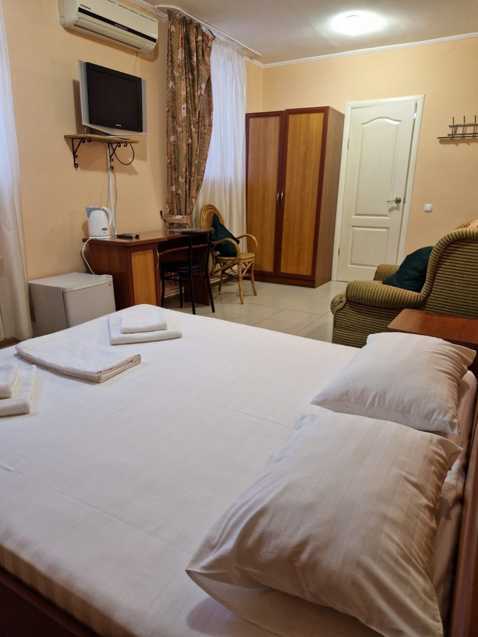 Трёхместный и более (Стандарт), Гостевой дом Каффа