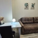 Диван и рабочее место