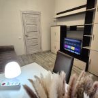 Телевизор в комнате