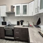 Мини-кухня, Апартаменты 2 комнатная на Ярославском шоссе