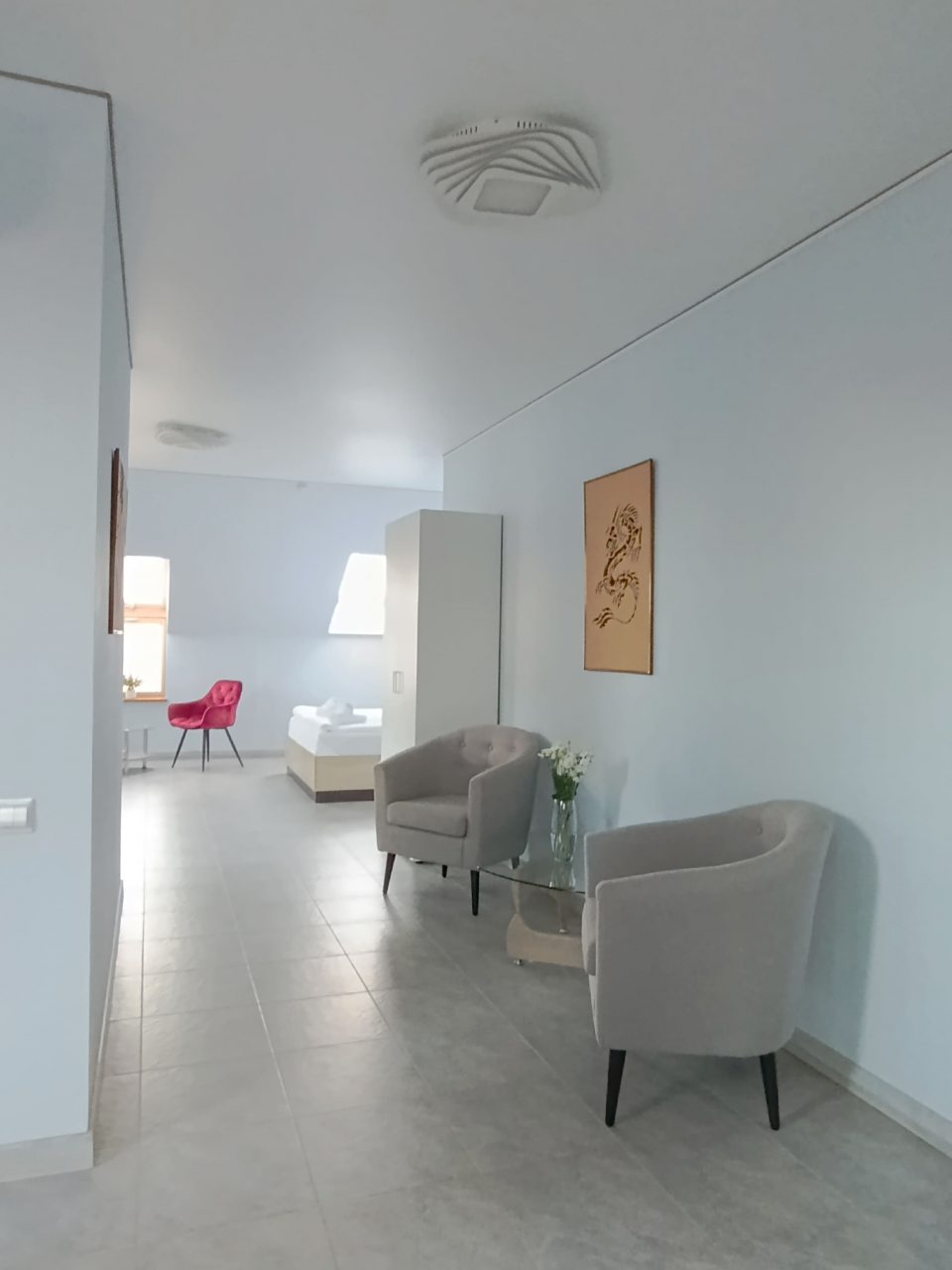 Двухместный (Семейный Номер с 1-ой двухспальной кроватью и диваном), Отель Клевер