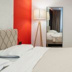 Люкс (Гарден), Гостиница Vertex