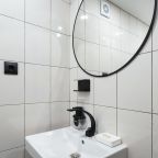 Трёхместный и более (Семейный Сансара), Гостиница Vertex