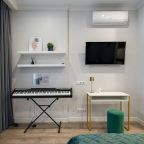 Телевизор и кондиционер