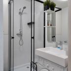 Апартаменты (UraganAPART Мечта), Апартаменты UraganAPART на Очаковском шоссе 5к5