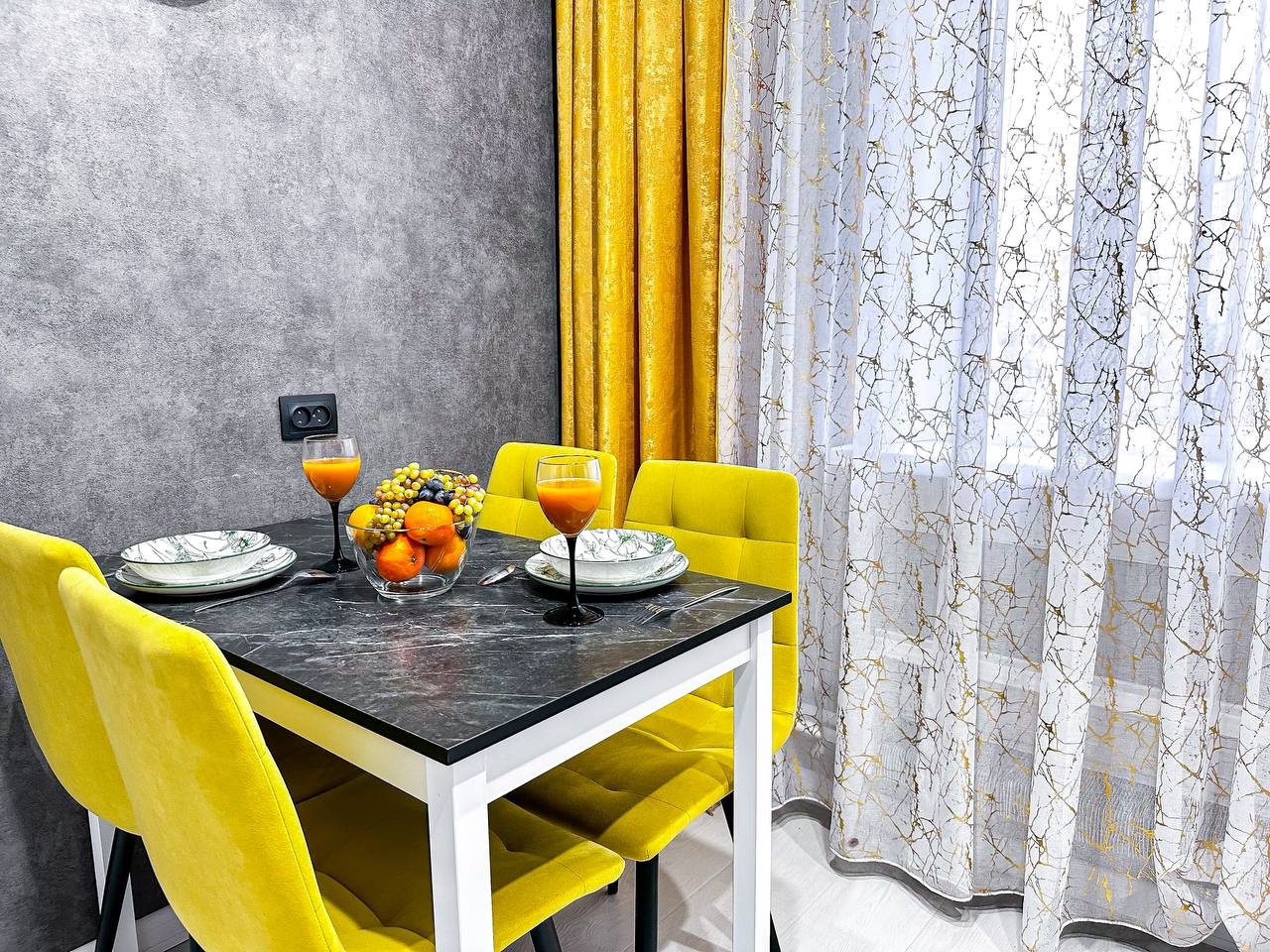 Апартаменты (С новым ремонтом для идеального отдыха в Апатитах на ул. Дзержинского, д.49), Апартаменты Как дома