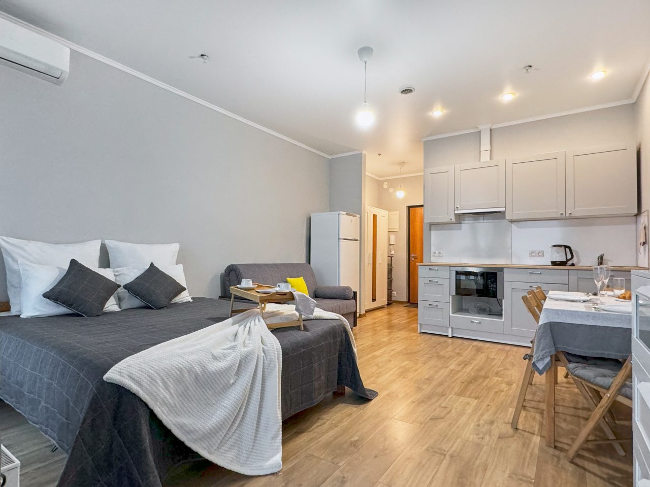 Апартаменты (Уютные у ТЦ Авиапарк и ЦСКА), Апартаменты Arenda.tut