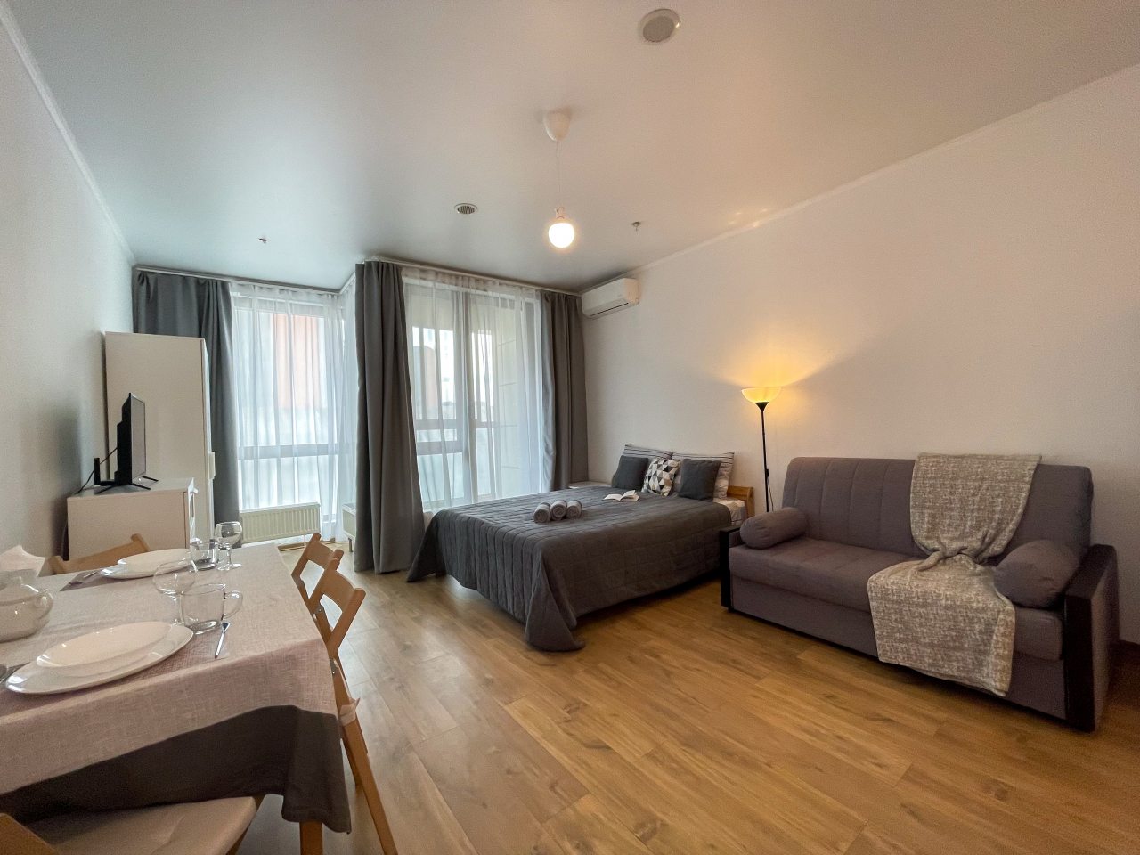 Апартаменты (В благородно-серых тонах у метро ЦСКА), Апартаменты Arenda.tut