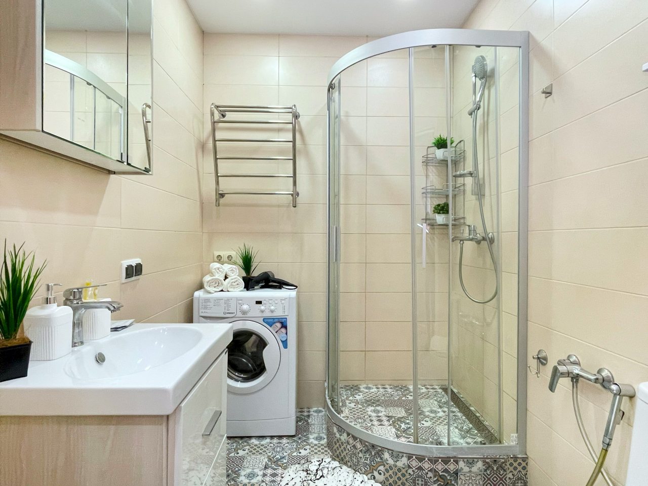 Апартаменты (На высоком этаже), Апартаменты Arenda.tut