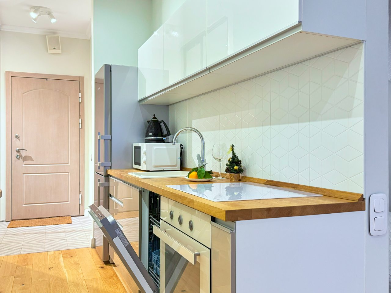 Апартаменты (Трендовые у ТЦ Авиапарк), Апартаменты Arenda.tut