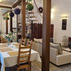 обеденный стол