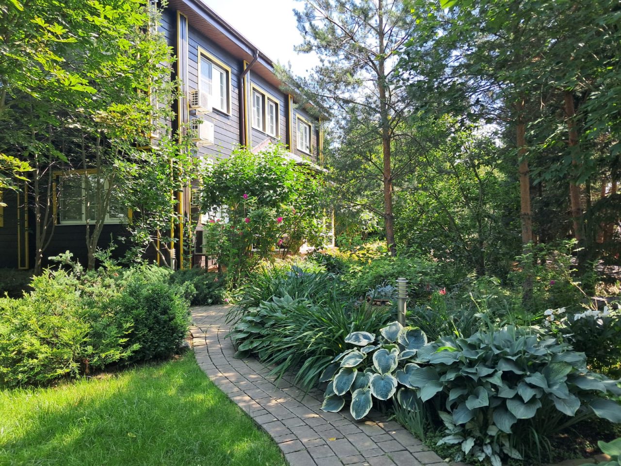 Коттедж (Большой дом ЖиВа, 215кв.м на 6 гостей), Коттедж Залесская дача