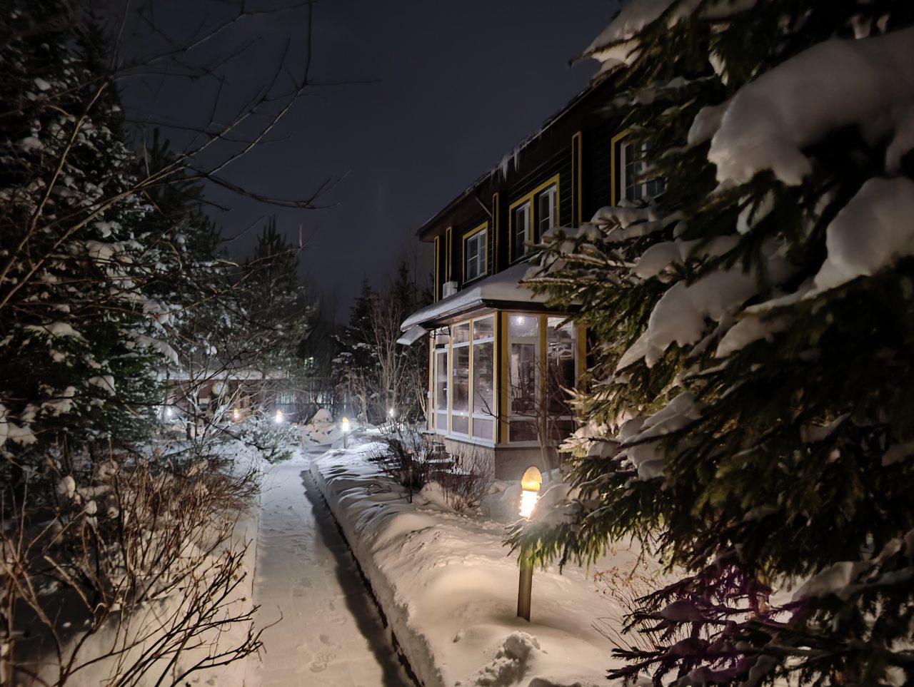 Коттедж (Большой дом ЖиВа, 215кв.м на 6 гостей), Коттедж Залесская дача