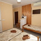 в каждой комнате санузел