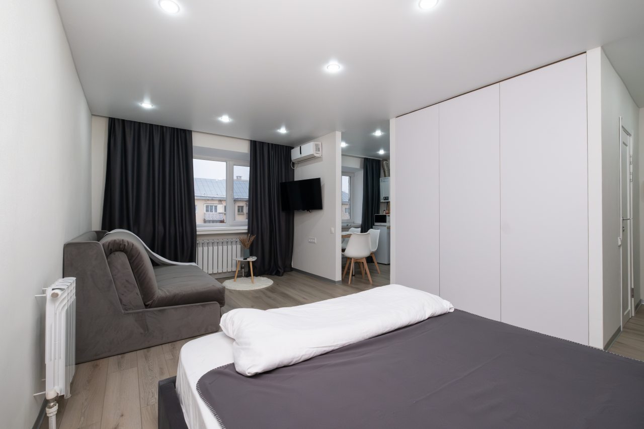 Трёхместный и более, Апартаменты Стильные у нового театра Камала