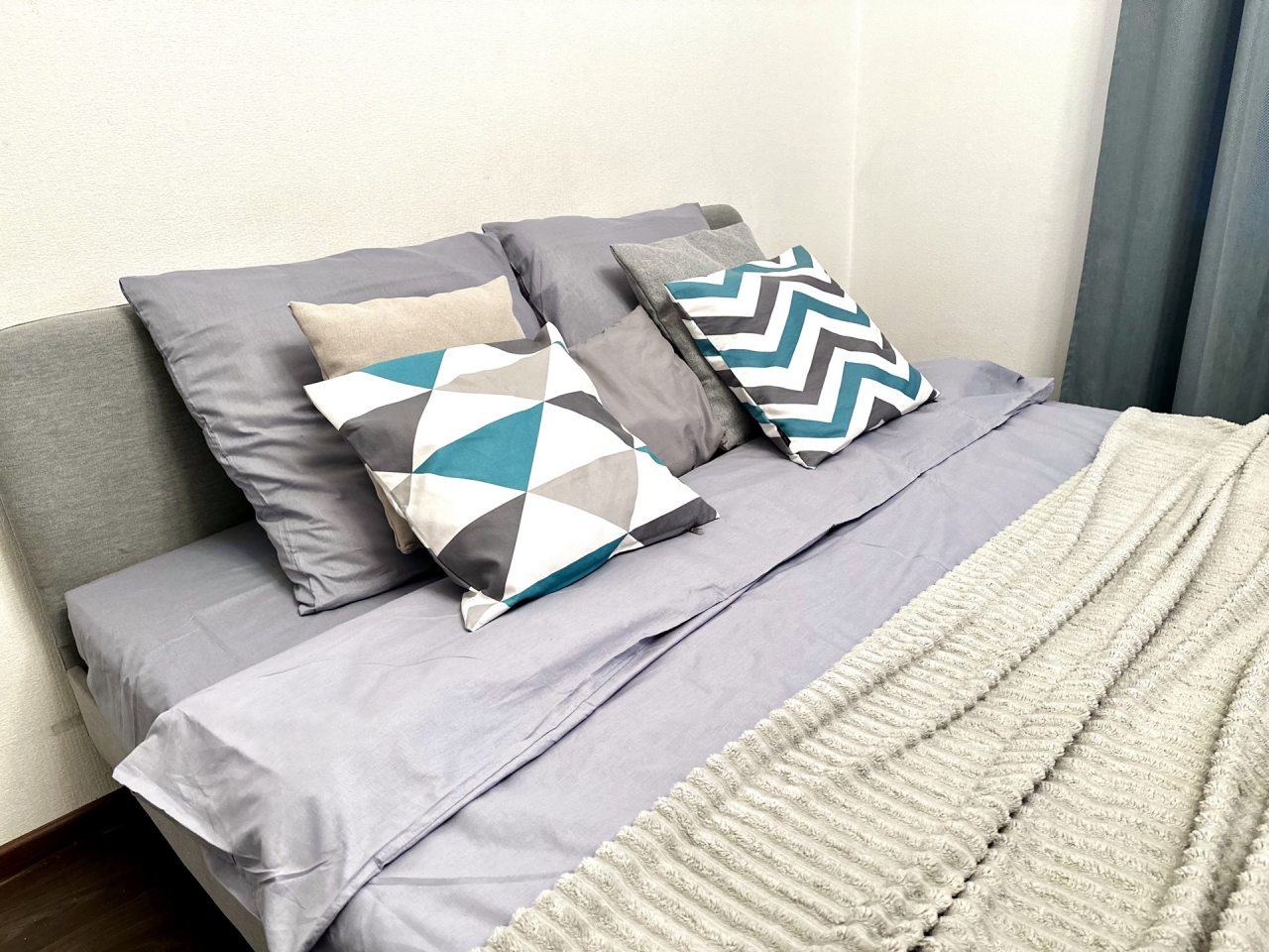 Апартаменты (Рядом с центром в ЖК Пульс на набережной), Апартаменты на Ультрамариновой 10