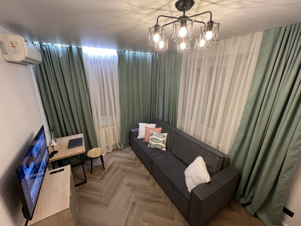 Квартира (RIVERSIDE), Апартаменты RIVERSIDE на набережной