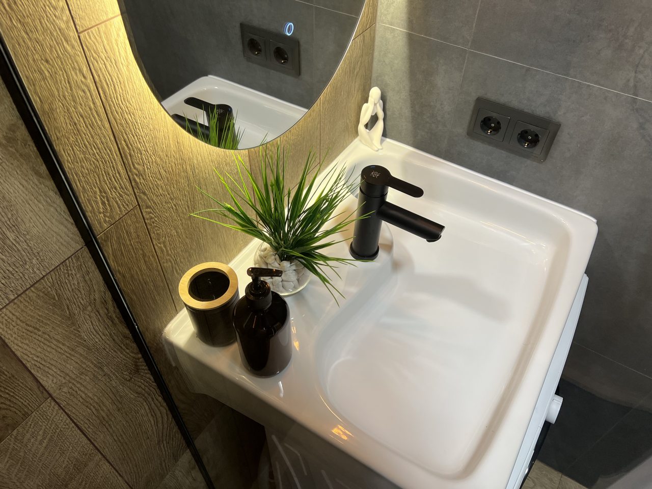 Квартира (RIVERSIDE), Апартаменты RIVERSIDE на набережной