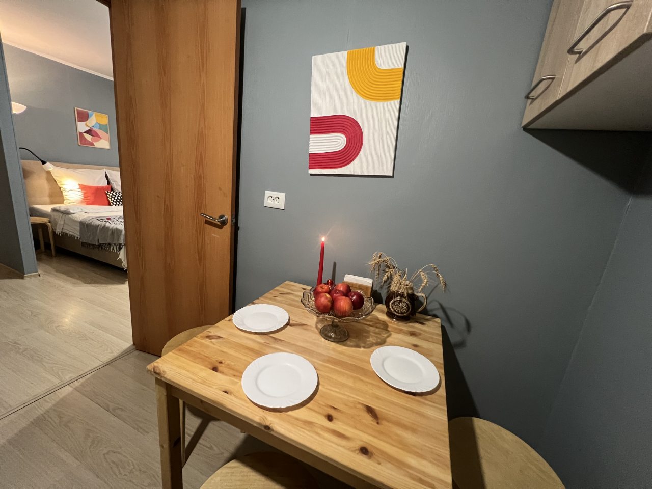 Квартира (ART ROОM), Апартаменты ART ROОM в минуте от метро Молодежная