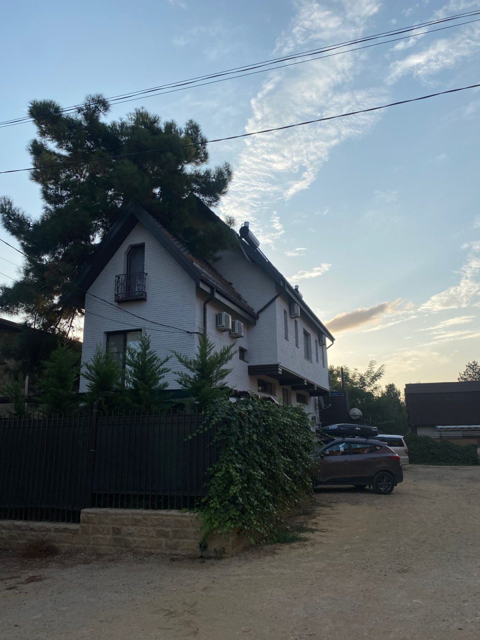 Гостиница Сосна, Голубицкая