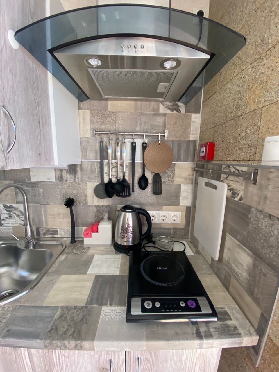 Апартаменты (Апартаменты №1), Гостиница Сосна