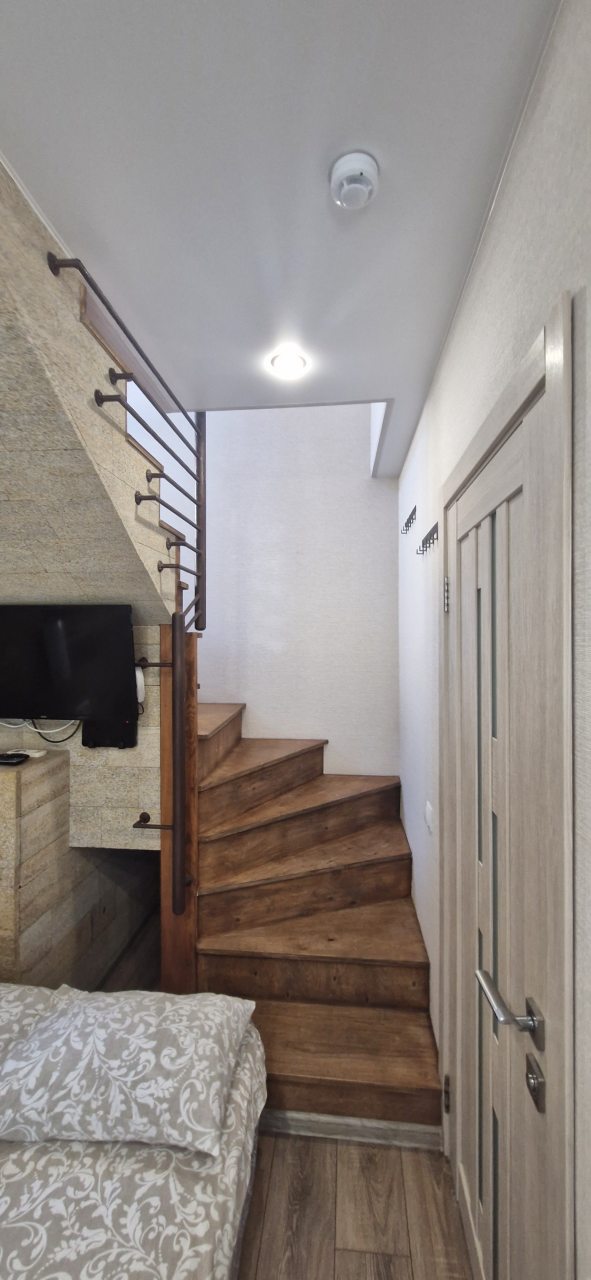 Апартаменты (Апартаменты №1), Гостиница Сосна