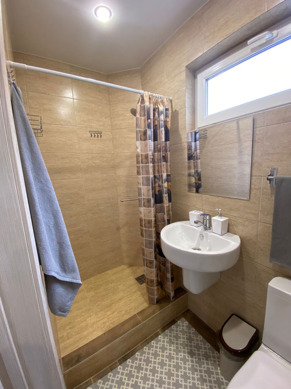 Апартаменты (Апартаменты №1), Гостиница Сосна