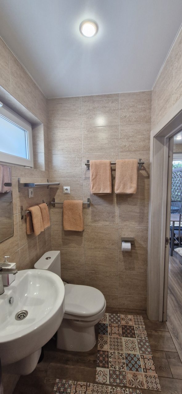 Апартаменты (Апартаменты №1), Гостиница Сосна