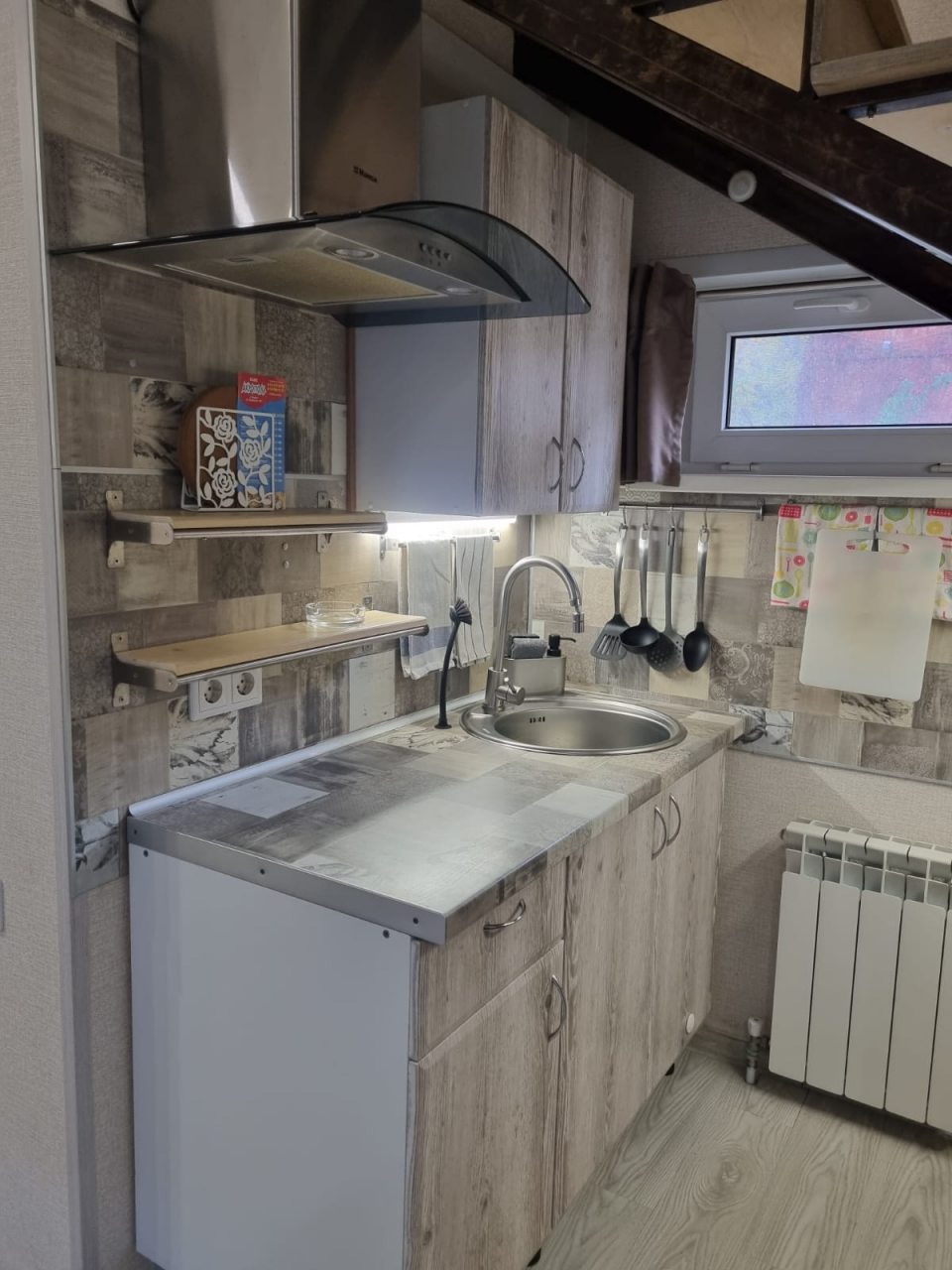 Апартаменты (Апартаменты № 3), Гостиница Сосна