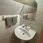 Апартаменты (Апартаменты № 5), Гостиница Сосна