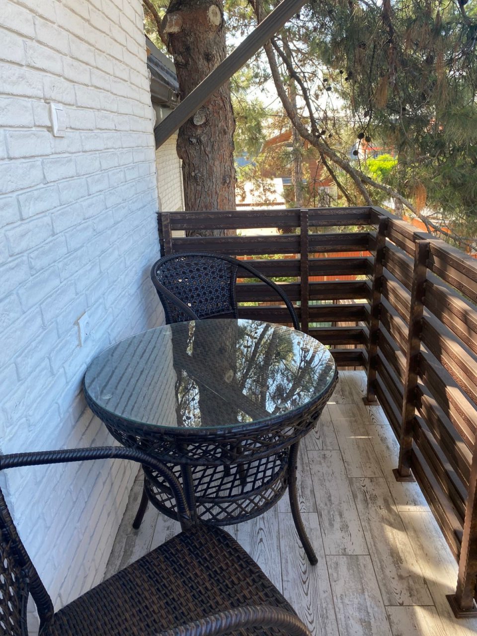 Апартаменты (Апартаменты № 5), Гостиница Сосна