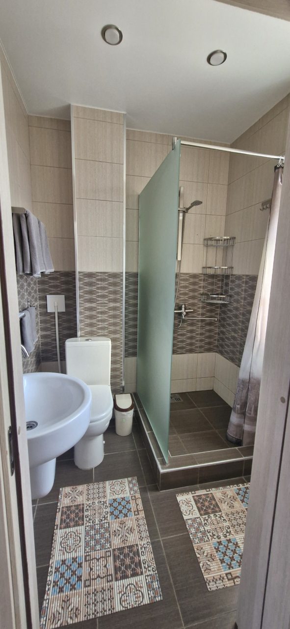 Апартаменты (Апартаменты № 6), Гостиница Сосна