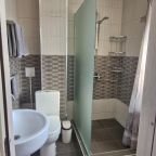 Апартаменты (Апартаменты № 6), Гостиница Сосна