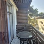 Апартаменты (Апартаменты № 6), Гостиница Сосна