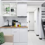 Апартаменты (Студия 1912 на Жуковского №2), Апартаменты 1912 на Жуковского