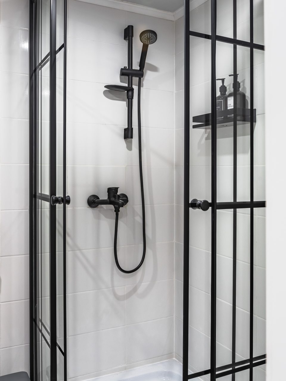 Апартаменты (Студия 1912 на Жуковского №3), Апартаменты 1912 на Жуковского