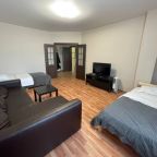 Шестиместный (На Высоцкого), Апартаменты 2х комнатные для 4х человек на Высоцкого